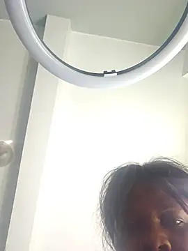 Chat +18 de mimiya24 ao vivo