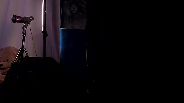 CRAZY-BOY99n Live XXX chat