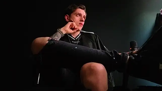 FelixStarkk Live XXX Chat