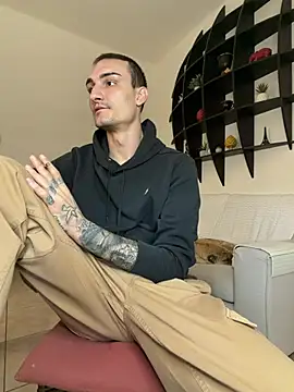 IamAlexei – Naživo XXX chat