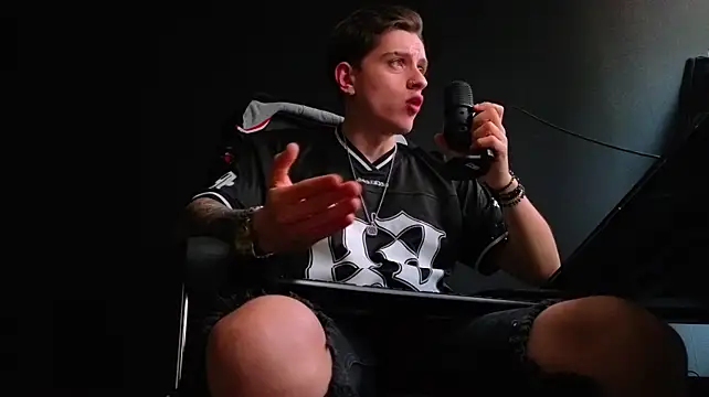 FelixStarkk Live XXX-Chat