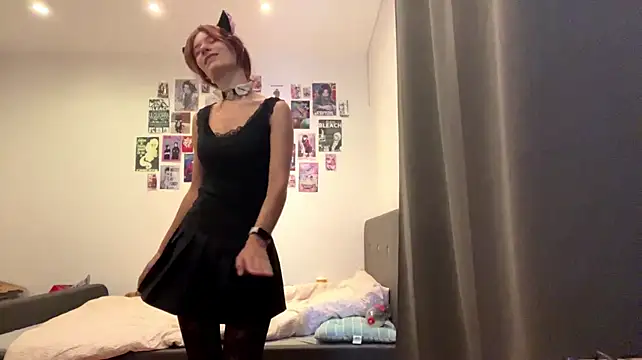 XXX chat uživo modela VelmaDevincent