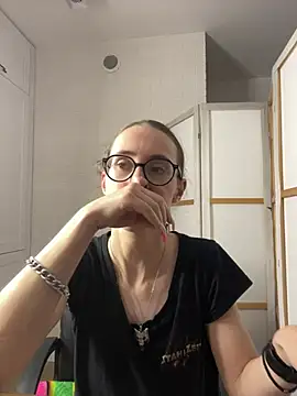 MartiniiSelenna 라이브 XXX 채팅