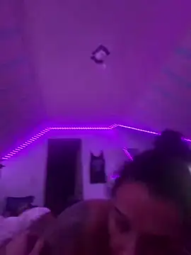Cornfedchocolate's Webcam Show