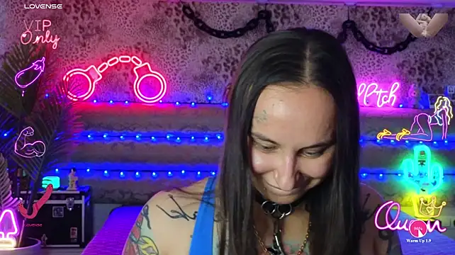 Chat XXX en directo de Cool_Freak_