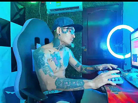 Boy_tatto77's Live XXX Chat