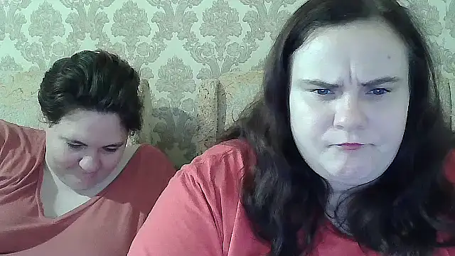 Онлайн чат XXX EmmaXKristall