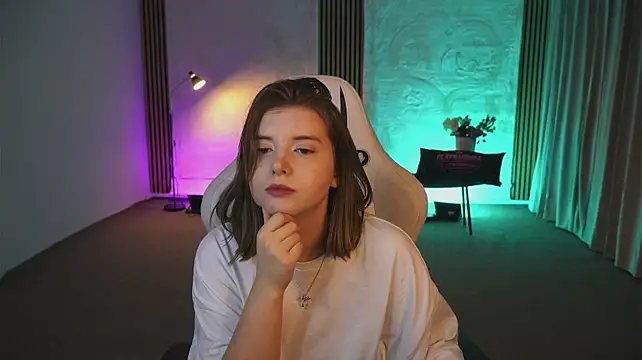 Czat XXX na żywo – Tessa_054