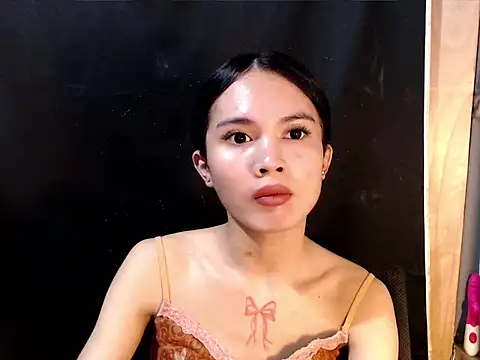devine_goddessのライブXXXチャット