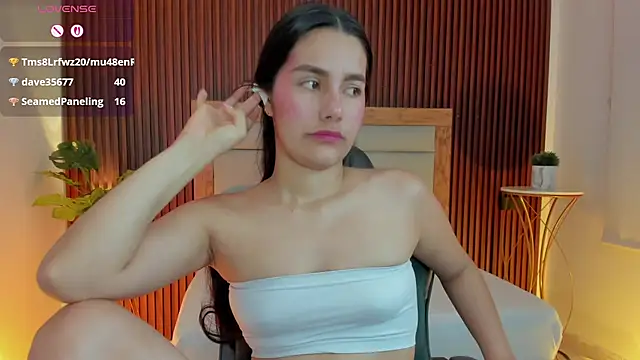 kaitt_'s Live XXX Chat
