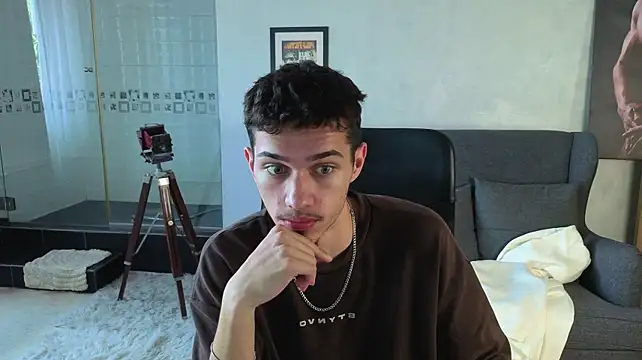 KaydenDrew's Live XXX Chat
