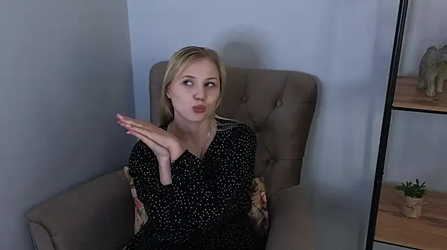 HarleeBoyd Chat XXX live