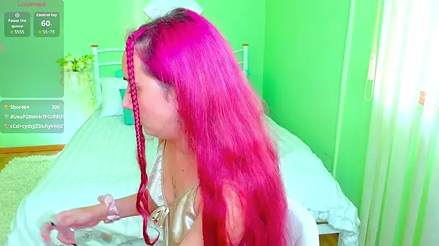 Živý XXX chat Renesmie