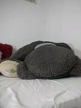 downsonMia Chat XXX live