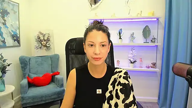 PeachMirage's Live XXX Chat