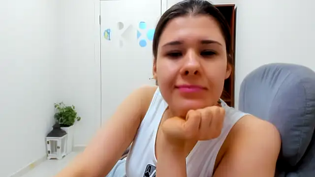 Chat +18 de Joannia ao vivo