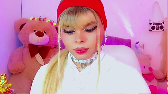 AdanKinng élő XXX-chatje
