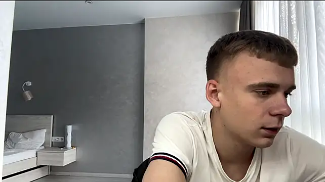 Онлайн чат XXX SoloFury