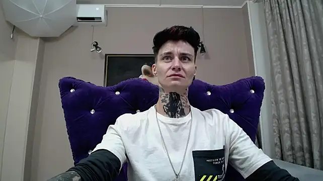 KennyXSX XXX чат на живо