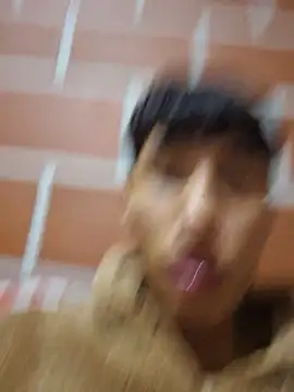 daniel_X18X লাইভ XXX চ্যাট