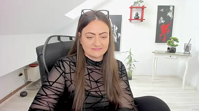 Chatroom XXX en direct de MistressDarrah