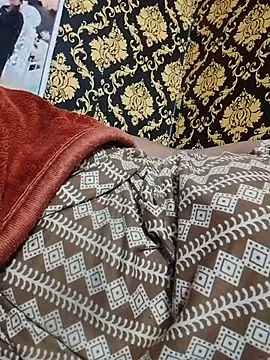 Aari_01 লাইভ XXX চ্যাট