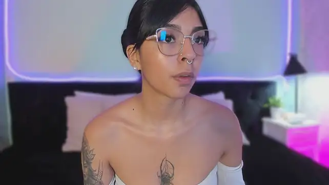 Freyaa_stone_'s Live XXX Chat
