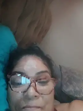 Chat +18 de Delicy1 ao vivo