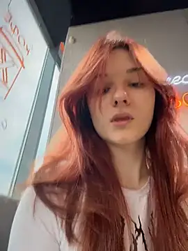 SaintMaya – Naživo XXX chat