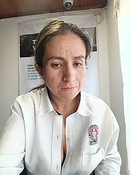 Valentina--1 live XXX chat
