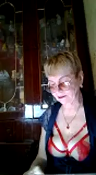 SophieBurns XXX чат на живо