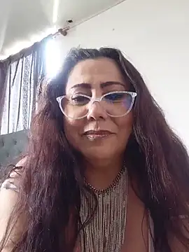 دردشة EmmaJhomson الجنسية المباشرة