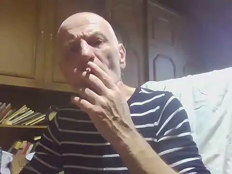 Онлайн чат XXX 1973teacher