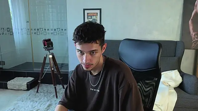 KaydenDrew Chat XXX in diretta