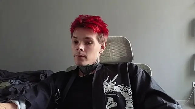 DENIS_HERE live XXX chat