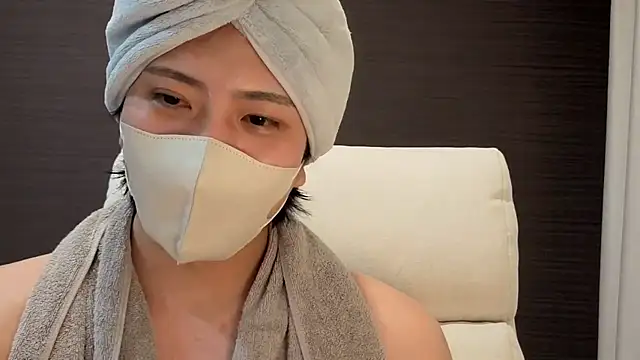 CHROME-kun925 即時 XXX 聊天