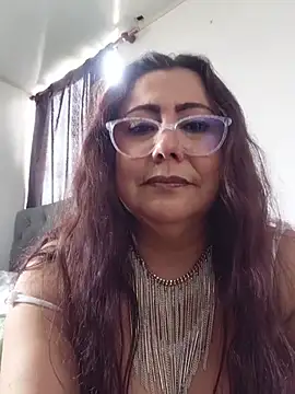 دردشة EmmaJhomson الجنسية المباشرة