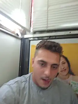 Chat +18 de papisabroson ao vivo