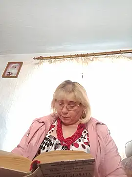 Elena_Beautiful784 Chat XXX in diretta