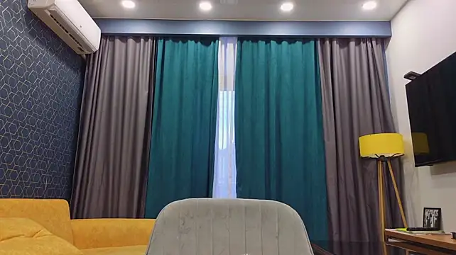 plumhaze Live XXX Chat