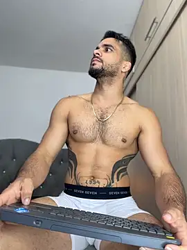 دردشة Maximiliano_ford الجنسية المباشرة