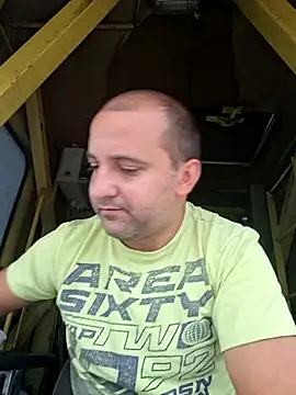 Savonani: απευθείας συνομιλία ΧΧΧ