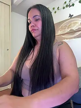 NoahJade's Live XXX Chat