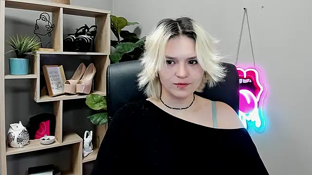 SweetLilyxo 现场XXX聊天
