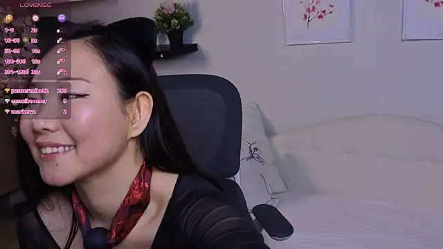 Inari_Okami_'s Live XXX Chat