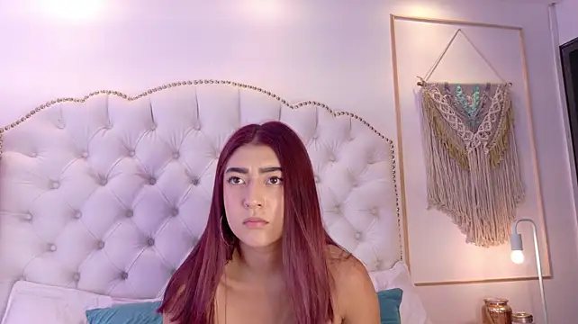 AriaStonne's Live XXX Chat