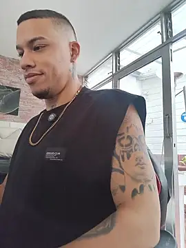 AlphaMasterXxx Live XXX Chat