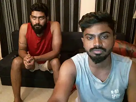 indianbighard21's Live XXX Chat