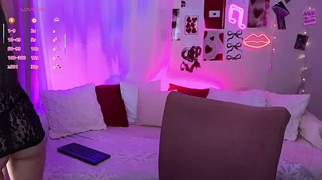 MaxinCarroll – Na živo XXX chat