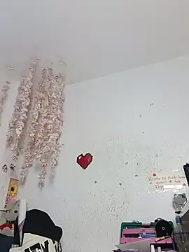 Chat XXX ao vivo de Kuutar